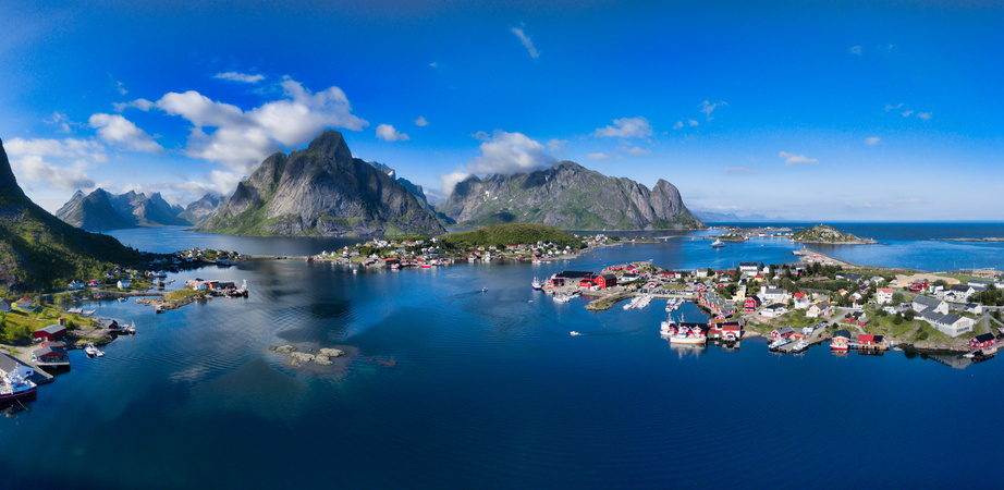 Yacht Vacation NORTH SEA | YACHTICO.com Sailing Vacation NORTH SEA